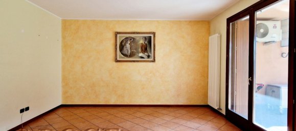 6 rooms Apartment in Sona, Italy No. 117793 16