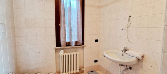 6 rooms Apartment in Sona, Italy No. 117793 23