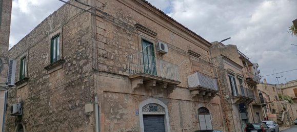 Casa de 4 habitaciónes en Modica, Italy No. 231016 3