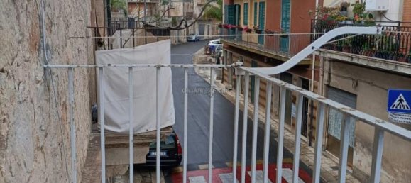 Casa de 4 habitaciónes en Modica, Italy No. 231016 11