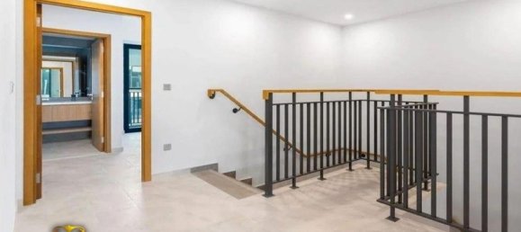 3 bedrooms Townhouse in Dubai Land, UAE No. 35266 5