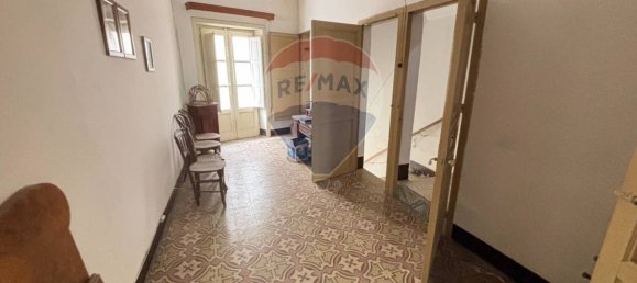 Casa T5 em Castellammare del Golfo, Italy N.º 329216 14