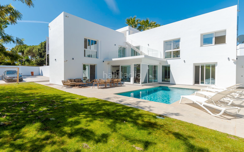 6 Schlafzimmer Villa in Marbella, Spain, Nr. 80868