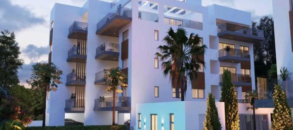 3 bedrooms Apartment in Limassol, Cyprus No. 8615 5