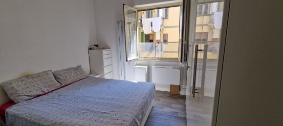 2 Schlafzimmer Wohnung in Naples, Italy, Nr. 376767 9