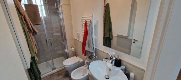 2 Schlafzimmer Wohnung in Naples, Italy, Nr. 376767 12