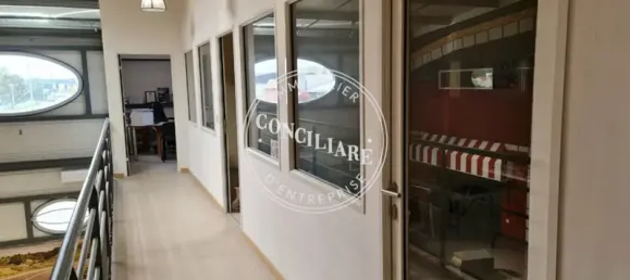 1410m² Office in Grenade, France No. 346156 5