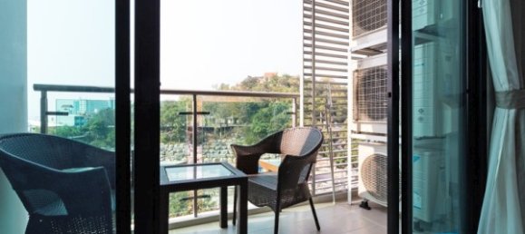 2 bedrooms Condo in Pattaya, Thailand No. 225 10