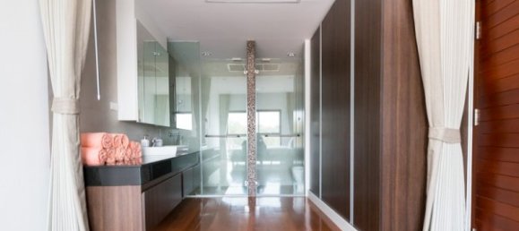 2 bedrooms Condo in Pattaya, Thailand No. 225 7