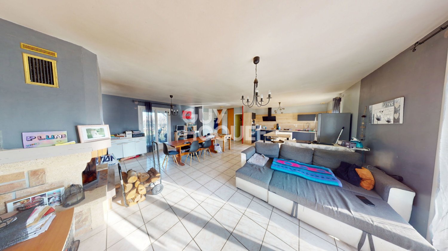 3 bedrooms House in Sardieu, France No. 204733