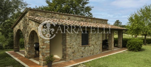10 bedrooms House in Città della Pieve, Italy No. 115664 9
