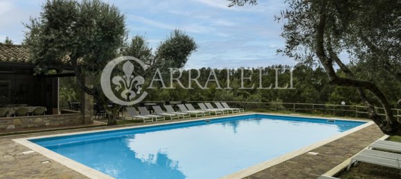 10 bedrooms House in Città della Pieve, Italy No. 115664 8
