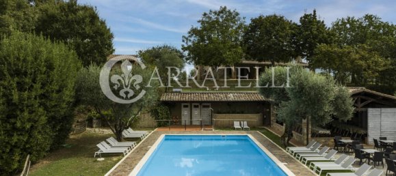 10 bedrooms House in Città della Pieve, Italy No. 115664 5