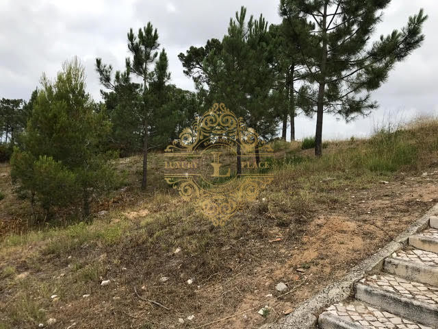 220m² Land in Sesimbra, Portugal No. 145924