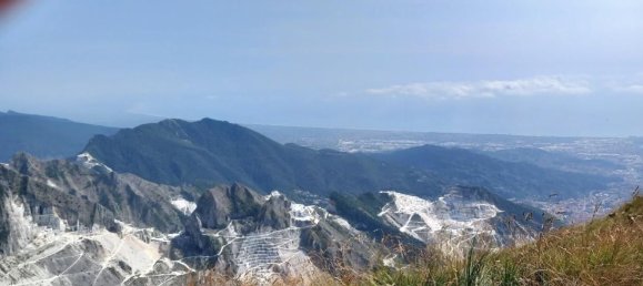 9 bedrooms House in Carrara, Italy No. 327396 10