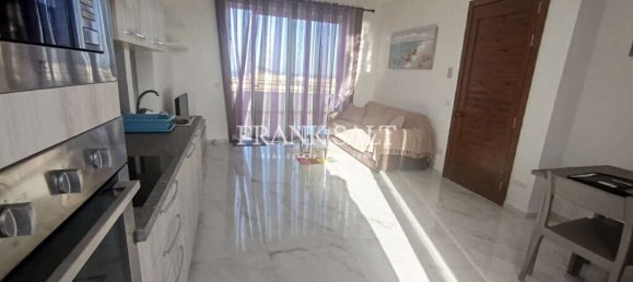 Ático de 1 dormitorio en Kalkara, Malta No. 8240 2