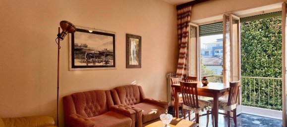 2 bedrooms Apartment in Arona, Italy No. 272815 2