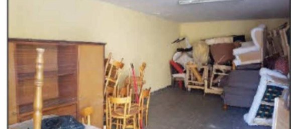 41m² Garage in Frattaminore, Italy No. 371054 9