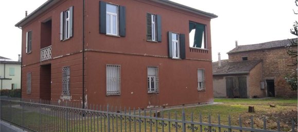 13-Zimmer Haus in Lugo, Italy, Nr. 85690 3