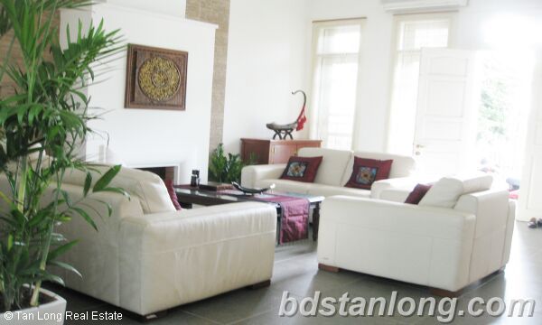 4 غرف نوم فيلا في Tay Ho, Vietnam رقم 5715