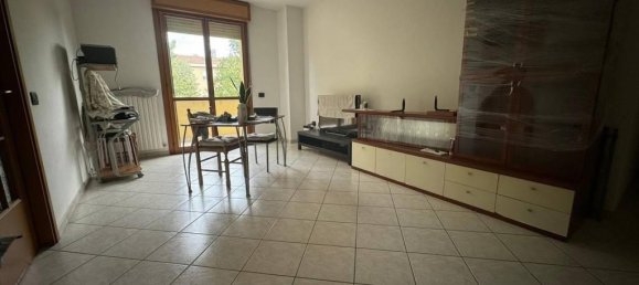 4 rooms Apartment in Ravarino, Italy No. 30325 2