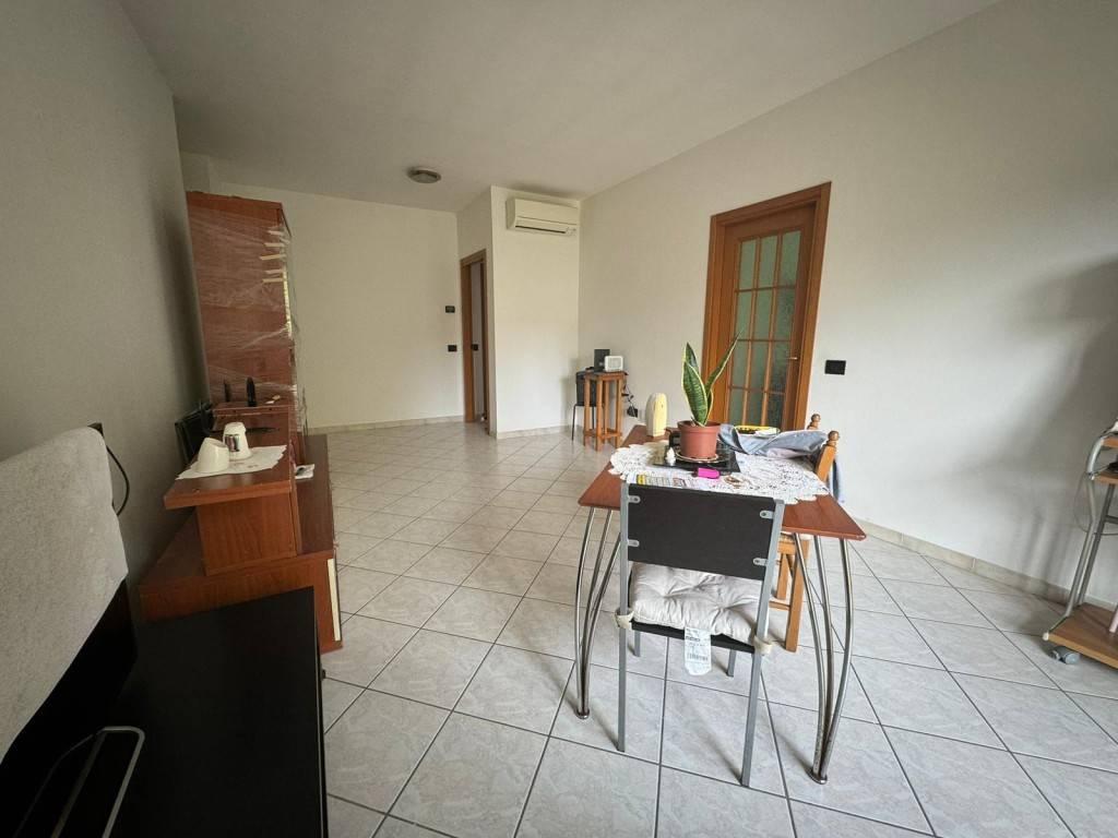 4 rooms Apartment in Ravarino, Italy No. 30325