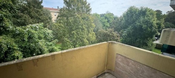 4 rooms Apartment in Ravarino, Italy No. 30325 7