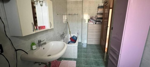 4 rooms Apartment in Ravarino, Italy No. 30325 19
