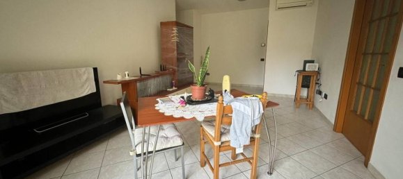 4 rooms Apartment in Ravarino, Italy No. 30325 4