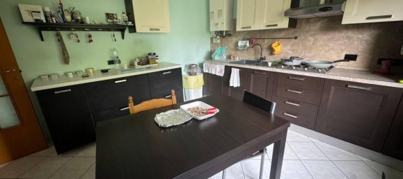 4 rooms Apartment in Ravarino, Italy No. 30325 5