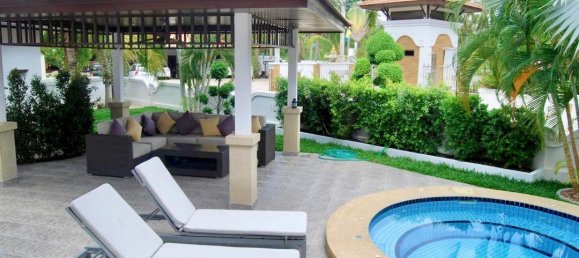 1 bedroom Cafe / restaurant in Hua Hin, Thailand No. 9242 13