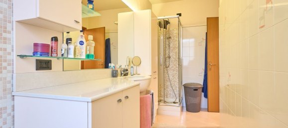 4 rooms House in Lodi, Italy No. 234697 20