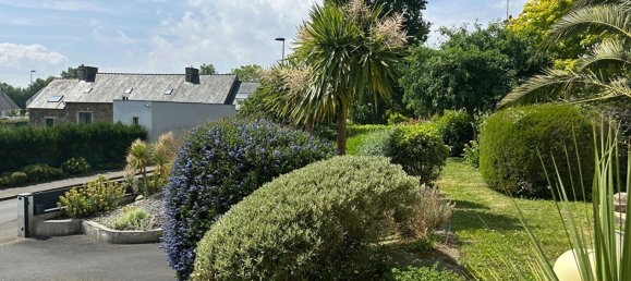 4 Schlafzimmer Haus in Yffiniac, France, Nr. 297755 5