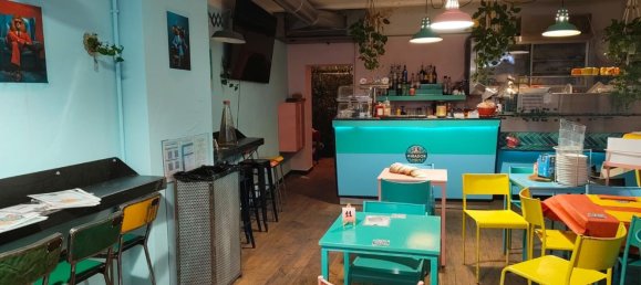 44m² Commercial property in Albenga, Italy No. 334253 4