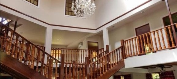 13 bedrooms House in Cariari, Costa Rica No. 1018 3