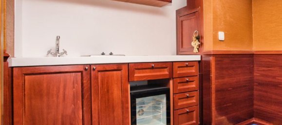 7 bedrooms Land in Tivat, Montenegro No. 138 12