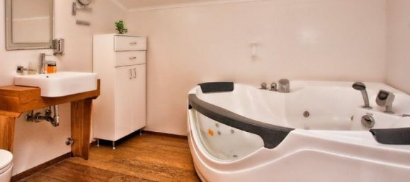 7 bedrooms Land in Tivat, Montenegro No. 138 16