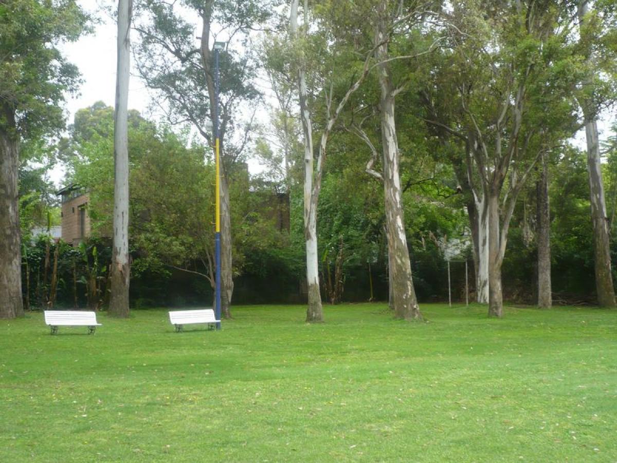  قطعة أرض في Ituzaingo, Argentina رقم 43587