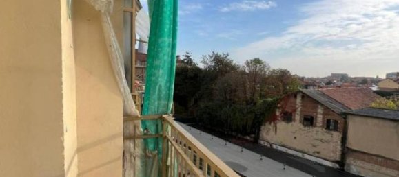 3 rooms Apartment in Venaria Reale, Italy No. 32537 13