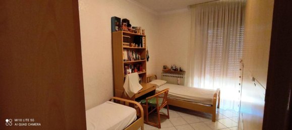3-salle Appartement à Foggia, Italy No. 120381 25