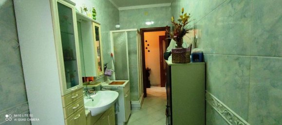3-salle Appartement à Foggia, Italy No. 120381 18