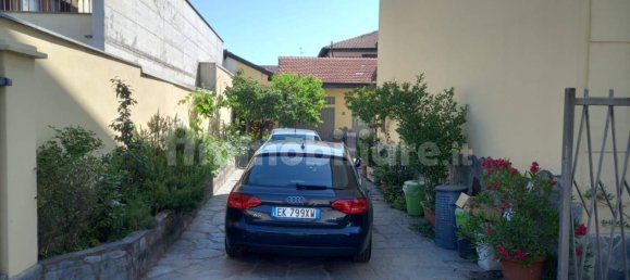 6 bedrooms Villa in Landriano, Italy No. 112735 32