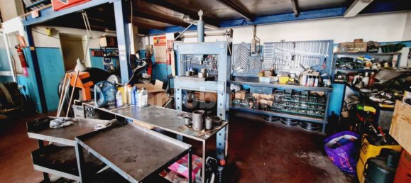 2 rooms Warehouse in Meldola, Italy No. 79647 3