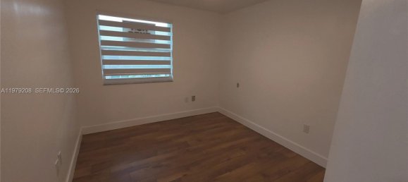 2 chambres propriété commerciale à louer à Miami, Miami-Dade, Florida, USA № 615508 5
