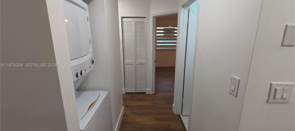 2 chambres propriété commerciale à louer à Miami, Miami-Dade, Florida, USA № 615508 7