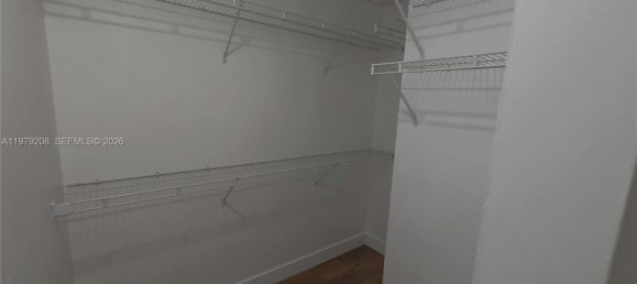 2 chambres propriété commerciale à louer à Miami, Miami-Dade, Florida, USA № 615508 3