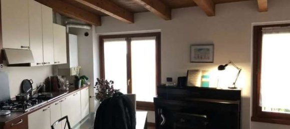 Apartamento de 2 divisões em Como, Italy N.º 8366 5