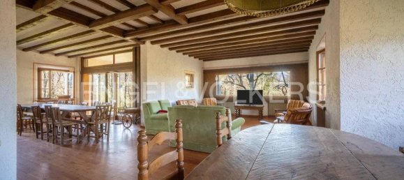 4 bedrooms Villa in Monfumo, Italy No. 132728 9