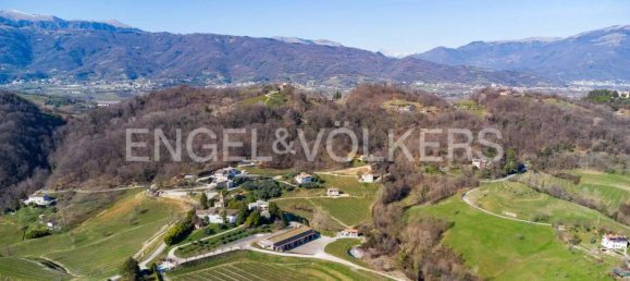 4 bedrooms Villa in Monfumo, Italy No. 132728 25