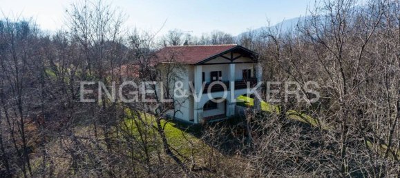 4 bedrooms Villa in Monfumo, Italy No. 132728 3
